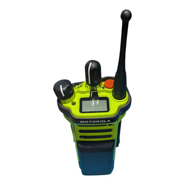 (SAFETY GREEN) Motorola APX 6000XE Model 2.5 7/800MHz – Complete Radio Set