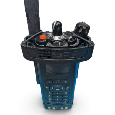 Motorola PMLN7732A Universal Carry Holster with Belt Clip for APX 6000, APX 7000 &amp; APX 8000 Series